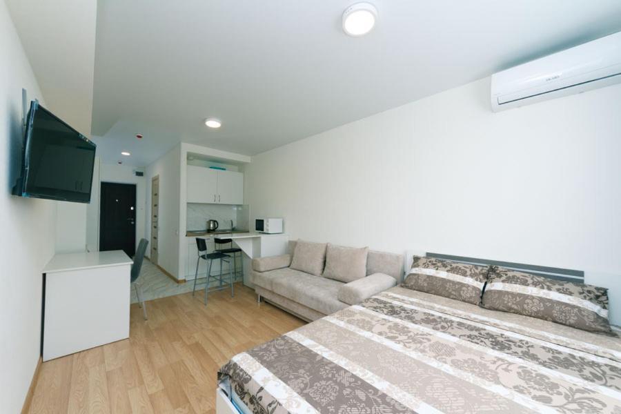 Smart House 11 Apartman Kijev Kültér fotó